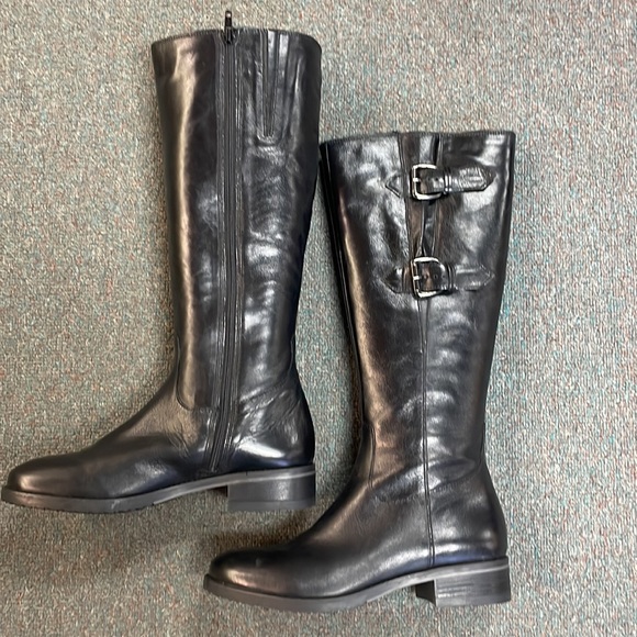 Riding Boots - Picture 5 of 9